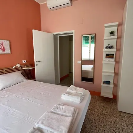 Bed And Coffee 3* 포르토페라이오