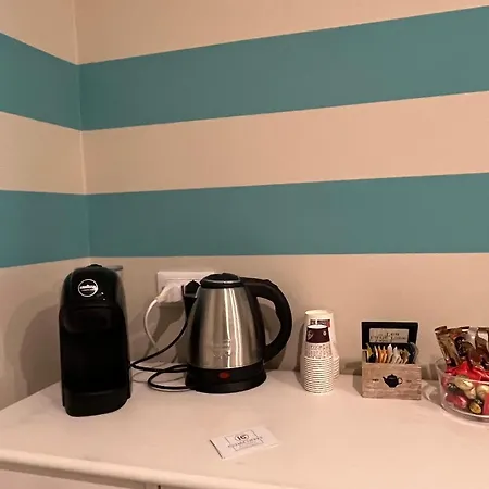 Bed And Coffee בית הארחה 3*