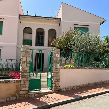 Bed And Coffee 게스트하우스 3*