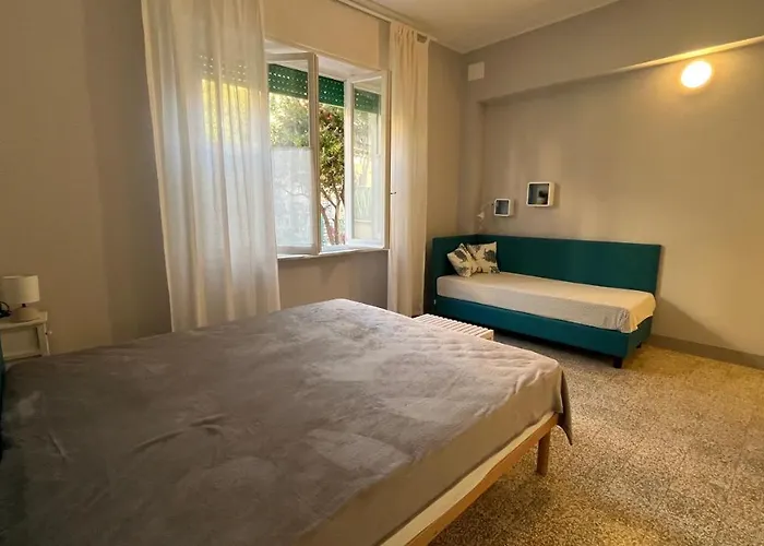 Bed And Coffee 招待所 费拉约港